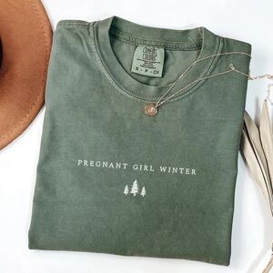 Comfort Colors 'Pregnant Girl Winter' Green Graphic Tee
